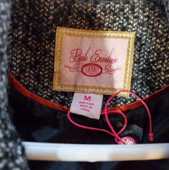 New never worn coat. NWT - Picture 3 of 6